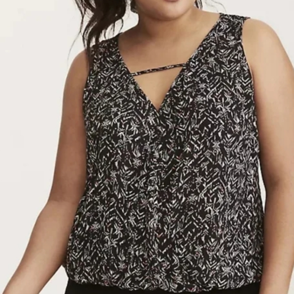 Torrid Plus Size Surplice Sleeveless Banded Bottom Top Blouse 0X